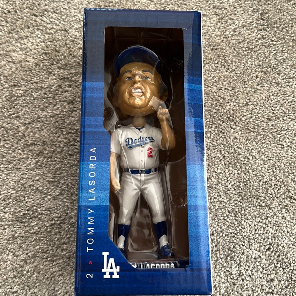 2019 Tommy Lasorda bobble head dodgers